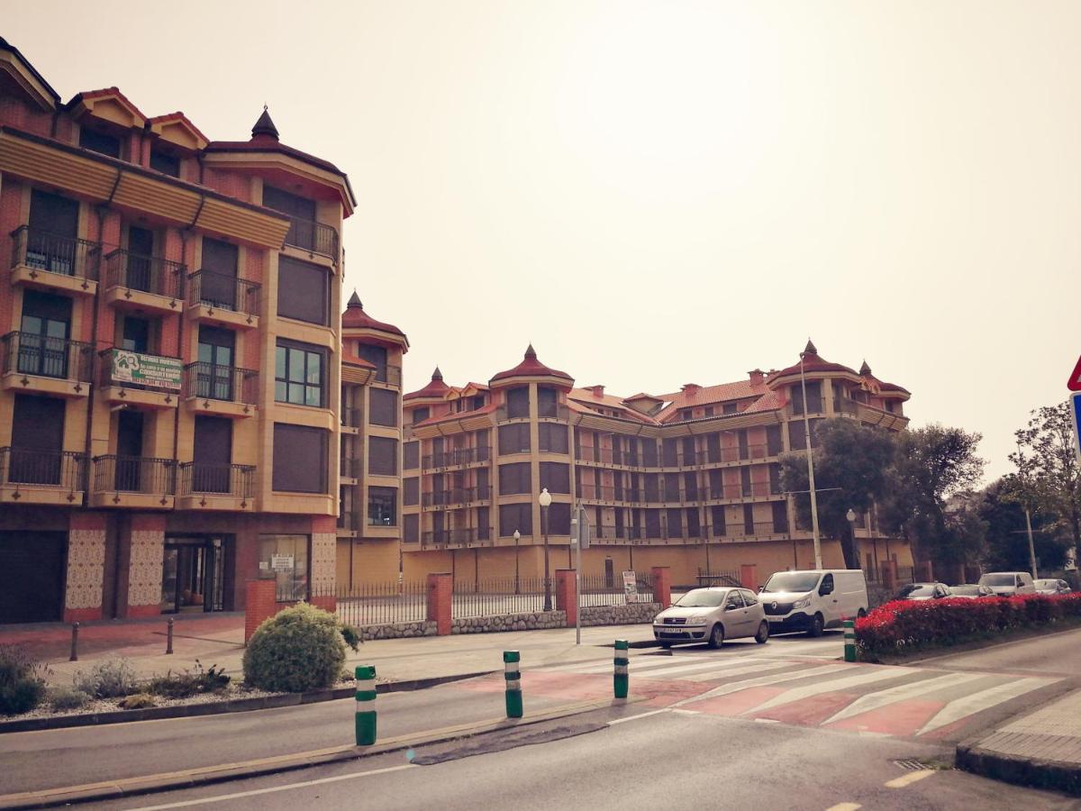 Gran Socaire De Appartement Noja